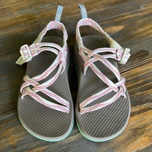 CHACOS!  Girls size 3